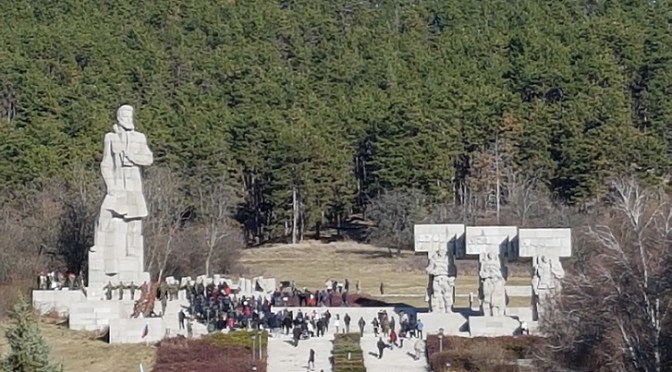 Поклон пред гения на Ботев