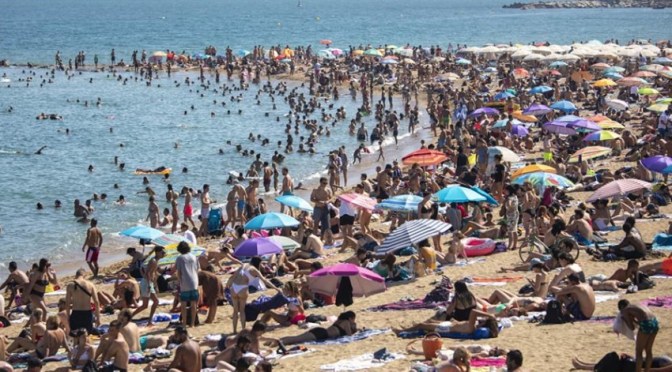 В Испания затварят плажове заради коронавируса
