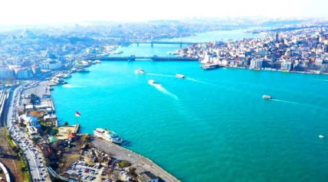 Как руснаците стигат до Турция през затворените граници