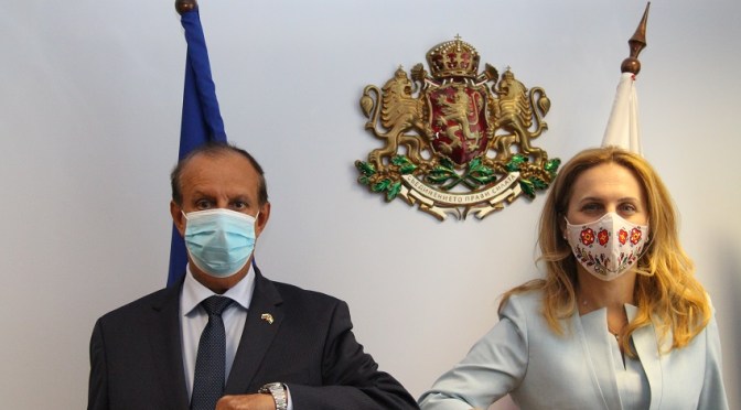 Марияна Николова проведе работна среща със султан Рашид Султан Алкайтуб Алнуайми